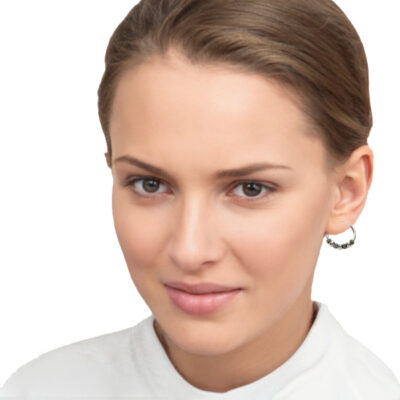 Aro pequeño Bali QURA 14mm. Pendientes balineses con 3 bolas en su parte inferior y estilo boho hippie